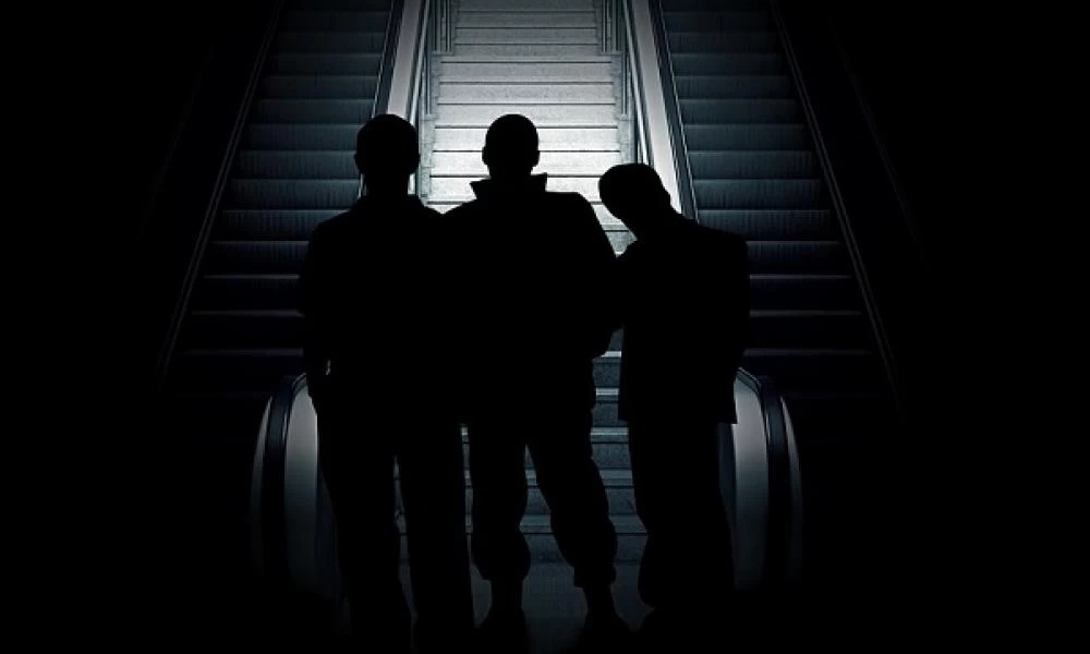 Σουηδία: Κύμα ληστειών εναντίον παιδιών - Γονείς βρήκαν 13χρονο πεταμένο στους θάμνους